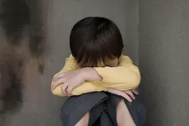 小时候挨打，跑和不跑的孩子长大后有什么区别？网友的自述扎心了图片