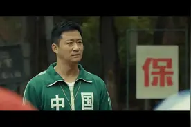 于谦有多会拍电影？一顿涮羊肉请来吴京客串，狂收3.6亿图片