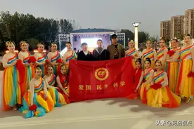 为老百姓的生活加点“文化味儿”‖九三学社新乡市红旗委员会二支社走基层送文化图片