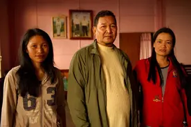 娶了40几个妻子，生了94个孩子，印度大爷：我是一个幸福的男人图片