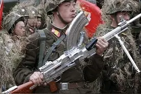 别看这两种武器已属古董级别 即便是现如今 依然有军队舍不得扔掉图片