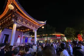 亲子家庭群体成为出游主力！中秋小长假首日，宁波多个景点成“流量大户”图片