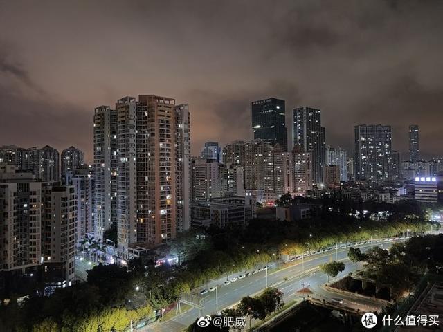 一个月，4000字，小米的高端之作10Pro到底香不香？