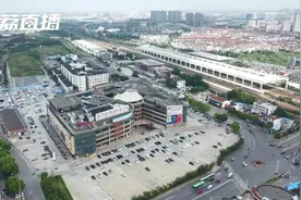 「坐高铁看中国」高铁飞驰来 小城登高台 江苏丹阳：小眼镜里的大世界图片