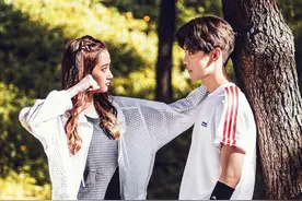 网曝95小花和当红小生分手，暗指关晓彤鹿晗？这瓜有点大图片