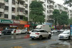 东莞长安中心区：当年繁华可媲美一线城市、消费却比深圳要低很多图片