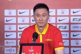 周琦率队逆转日本，周鹏替杜锋画战术，亚预赛男篮打几分？图片