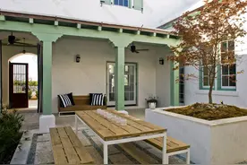 没院子，在屋顶一样能造园，把荒废屋顶打造成空中花园，太好看了图片