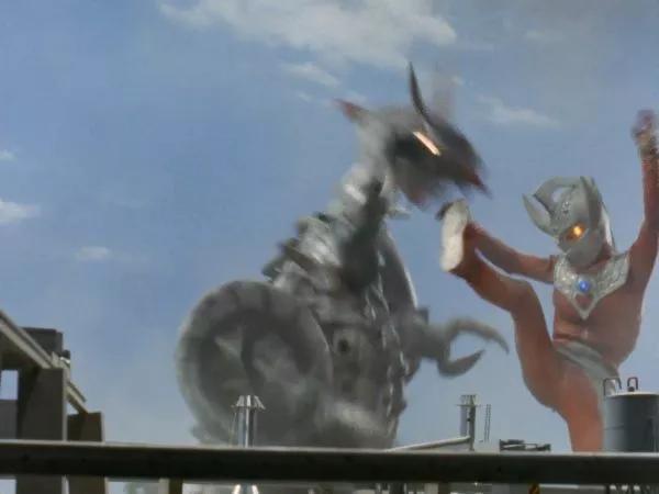 泰罗奥特曼技能大全（外挂道具武器）