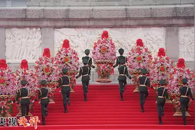 「央视快评」沿着英雄足迹前行，我们从胜利走向新的胜利图片