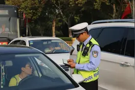 ​国庆期间，严查“3类车型”，一旦抓住必将严惩，关系再硬也没用图片