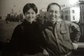 男导演和女演员不得不说的故事图片