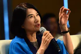 2021年是赶紧买房还是尽快卖房？董明珠、李嘉诚意见一致图片