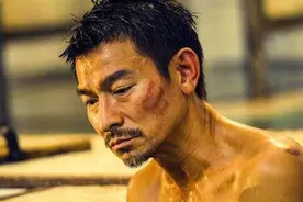 59岁刘德华再庆出道40年！感性回顾演艺生涯，两个字总结成名秘诀图片