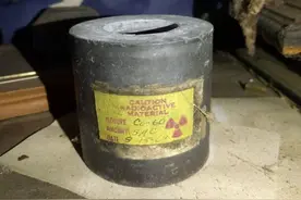 戈亚尼亚核灾：两个贼偷出医院一枚“胶囊”，全城差点因此毁灭图片