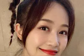 姐姐团第一名蓝盈莹实则富二代？本应继承家业却选择在娱乐圈打拼图片