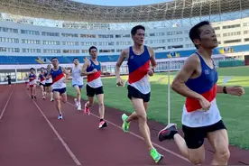 跑到怀疑人生的一堂“强度课”图片