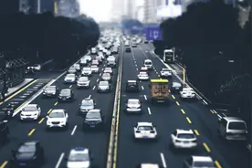 从运人到运货，代驾司机转行跑腿，滴滴是如何“跑偏”的？图片