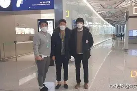 鲁能引援一举两得！28岁新援解放蒿俊闵，妻子外形不输瓦尔加图片