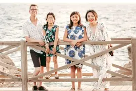 在裸女遍地的西班牙海滩，我却在想这个问题……图片