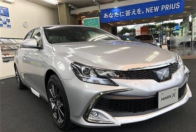丰田新一代锐志曝光！新车酷似轿跑，3.5L V6+后驱，只可惜不国产