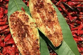 真辣！芒果配辣椒面，这几个省吃芒果与众不同，不给点辣就不开心图片