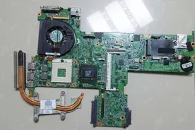 笔记本CPU温度高吃鸡太差劲？学会师傅这样处理，又能畅玩游戏了视频封面