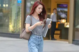 爱马仕Hermès Lindy枕头包怎么搭配？图片