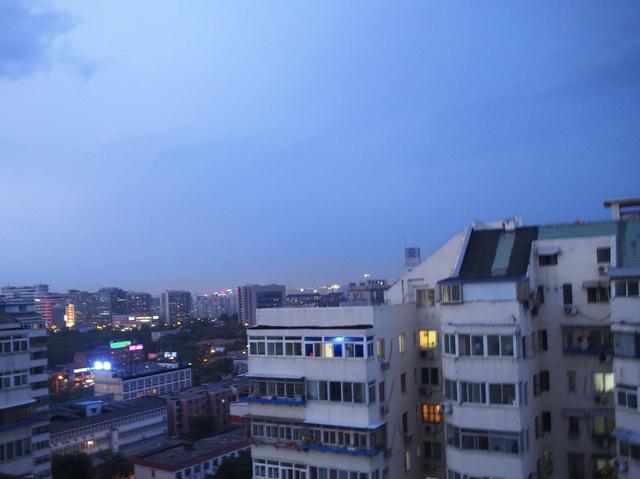 成都楼市今年“前热后冷”，换房时代即将开启