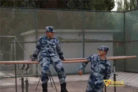 逐梦军营！这对暗自“较劲”的双胞胎兄弟一同考入军校图片