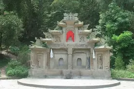 朱德故里：乱世中神奇幸存的朱家祖坟图片