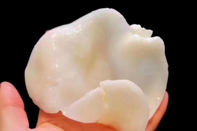 蝴蝶胶同花胶筒那种好 蝴蝶胶和白花胶的区别