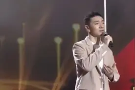 王琪凭什么能在春晚独唱？或许知道他的经历，就能明白原因了图片
