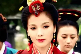 《芈月传》芈月：芈姝要害死我儿嬴稷。秦王：那就立嬴荡为太子图片