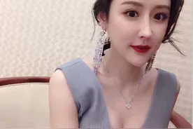 小说：我和表哥表嫂爬山，车上嫂子坐立不安，下车后小跑进卫生间图片