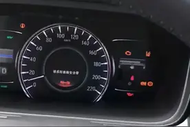 新车买来两天就要拆发动机，4s店一句话让车主怒了图片