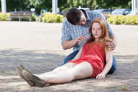 20秒就让人随意摆弄的“听话水”真的存在吗？它真的那么好使吗？图片