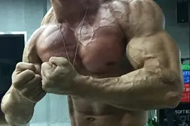 练手臂只练弯举可不行，这样的手臂组合动作，你试过吗？图片