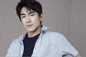 网红贝勒爷一句“林狗”，把林更新逼到出口成脏，真性情彻底暴露图片