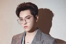 大义灭亲后慌了！吴亦凡妈妈跪求都美竹 内幕流出图片