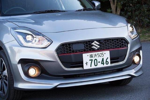 全新一代铃木雨燕运动版曝光！5万起配1.4T+6AT，还看啥本田飞度