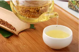 不要再吃减肥药了，喝炒米茶比药管用，对减肥、消积食十分有效图片