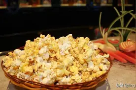 冬日美食推荐：爆米花、菠萝咕噜肉、家常豆腐图片