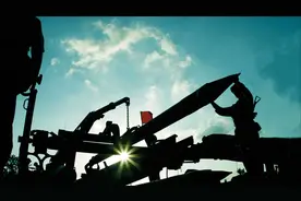 力压世界各国，威力堪比导弹，中国火箭炮如何成为世界第一的？图片