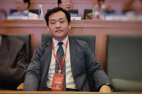 泰迪智慧董事长李成华，全球顶级的人工智能专家，领跑智慧养老图片