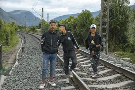 大凉山小慢车行记图片