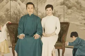 孙俪7岁女儿参加比赛，给伙伴分酸奶好呆萌，邓超全家助阵声势大图片