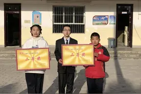 “光盘行动手牵手，勤俭节约心连心”诗歌朗诵比赛！图片