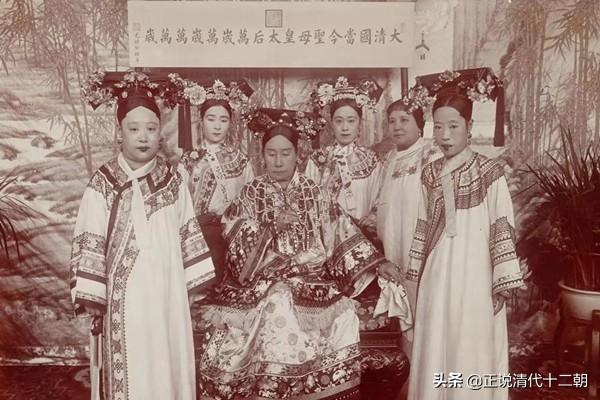 别被电视剧骗了！清朝皇帝临幸后妃的正确流程和方式，非常不自由