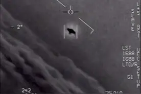 五角大楼成立机构研究外星人？类似《X档案》剧情；捕捉神秘飞行器，还要研究对人的影响图片